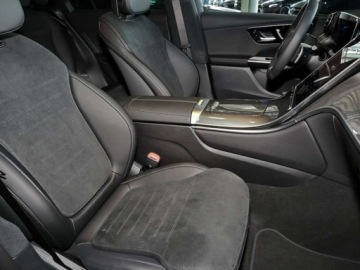 Mercedes GLC C254/X254 2025 GLC Coupe 300 e 4-Matic AMG Line 2.0 (360KM) 2025, zdjęcie 4