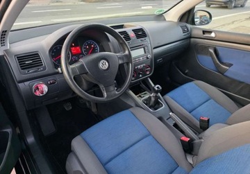 Volkswagen Golf V Hatchback 1.4 i 16V 75KM 2005 Volkswagen Golf Benzynkagaz LPG 1.4 BenzynaLPG 75KM, zdjęcie 9