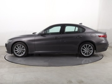 Alfa Romeo Giulia II Sedan 2.0 TBi 280KM 2019 Alfa Romeo Giulia 2.0 Turbo, Salon Polska, 4X4, zdjęcie 2