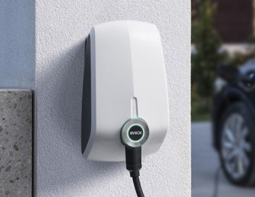 Настенный шкаф Elvi от EVBOX 22 кВт