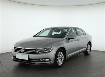 Volkswagen Passat B8 Limousine 1.4 TSI ACT 150KM 2015 VW Passat 1.4 TSI, Salon Polska, Navi, Klima, zdjęcie 1