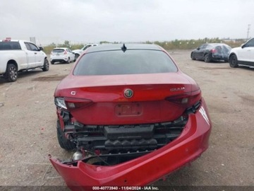 Alfa Romeo Giulia II Sedan 2.0 TBi 280KM 2018 Alfa Romeo Giulia 2018 Alfa Romeo Giulia Ti Lusso AWD 2.0 Benzyna 280KM, zdjęcie 5