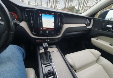 Volvo XC60 II Crossover D4 190KM 2018 Volvo XC 60 Volvo XC 60 D4 Geartronic RDesign 2.0 Diesel 190KM, zdjęcie 16