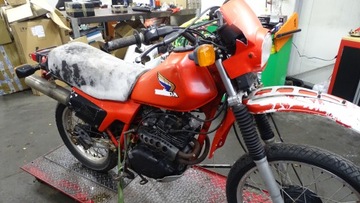 Honda XL 250 XL250 MD03 Kranik Paliwa