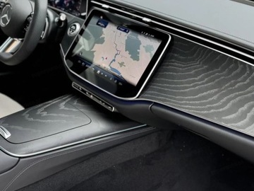 Mercedes Klasa E W214 Sedan 2.0 220d 197KM 2025 E Klasa 220 d 4-Matic AMG 2.0 (197KM) 2025, zdjęcie 7