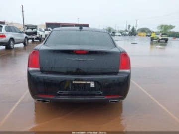 Chrysler 300C II 2022 Chrysler 300 Touring 2022 3.6 Benzyna 292KM, zdjęcie 3