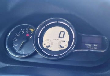 Renault Megane III Hatchback 1.6 16v 110KM 2010 Renault Megane SLICZNY 1.6 Benzyna BOGATA WERSJA Oryginal ZADBANY Niski Pr, zdjęcie 11