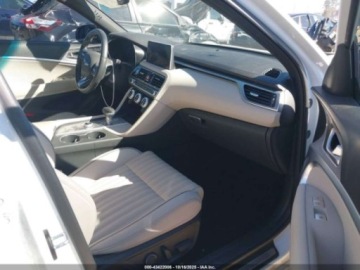  Genesis G70 2.0T 2023 2.0 Benzyna 252KM, zdjęcie 9