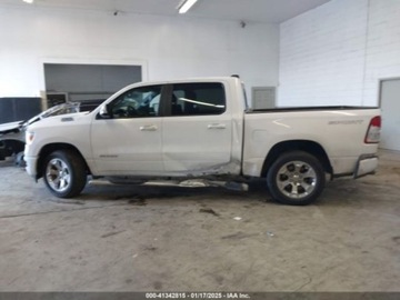  RAM 1500 2021r., Big Horn, od ubezpieczalni 5.7 Benzyna 395KM, zdjęcie 3