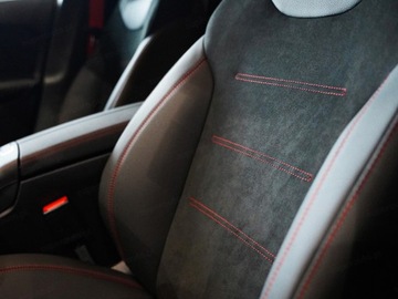 Mercedes Klasa A W177/V177 Hatchback AMG Facelifting 2.0 A35 306KM 2025 MERCEDES-BENZ A Klasa 35 AMG 4-Matic 2.0 (306KM) 2025, zdjęcie 4