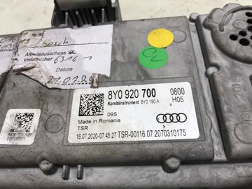 8Y0920700 PŘÍSTROJOVÁ DESKA BUDÍKY DISPLEJ AUDI A3