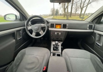 Opel Vectra C Kombi 1.8 ECOTEC 122KM 2004 Opel Vectra LPG, wazne oplaty, Alu, hak, zadbany 1.8 BenzynaLPG 122KM, zdjęcie 15