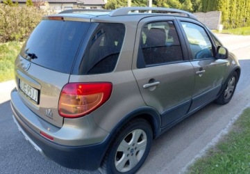 Fiat Sedici 1.9 Multijet 120KM 2007 Fiat Sedici Fiat Sedici 2007r 1.9cm diesel 120KM 4x4 197tys przebiegu 1.9, zdjęcie 2