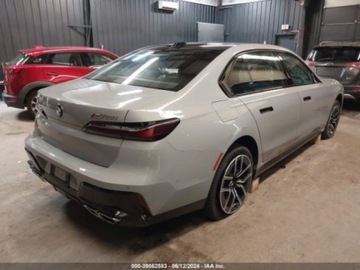 BMW 2023 BMW Seria 7 2023r, 760I, XDrive, 4.4L 4.4 Benzyna 536KM, zdjęcie 6