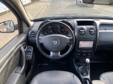 Dacia Duster I 2015 Dacia Duster KLIMATYZACJA NAWIGACJA SKORY PARKTRONIC TEMPOMAT GRZANE FOTEL, zdjęcie 8