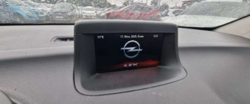 Opel Meriva II Mikrovan Facelifting 1.4 Turbo ECOTEC 120KM 2016 Opel Meriva 2016r, 1.4 Benzyna. Uszkodzona. Poobijana. Jezdzi. 1.4 Benzyna, zdjęcie 9