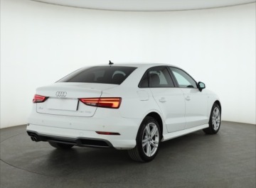 Audi A3 8V Limousine Facelifting 1.5 35 TFSI 150KM 2020 Audi A3 35 TFSI, Salon Polska, Serwis ASO, Skóra, zdjęcie 4