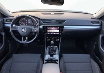 Skoda Superb III Liftback 1.4 TSI 150KM 2017 Skoda Superb 1.4TSI 150KM Ambition SalonPL SerwisASO Kessy Bi-Xenon Navi F, zdjęcie 15