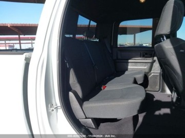  RAM 2500 2024r., 4X4, od ubezpieczalni 6.4 Benzyna 410KM, zdjęcie 9