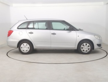 Skoda Fabia II Kombi Facelifting 1.2 TSI 85KM 2014 Skoda Fabia 1.2 TSI, Salon Polska, 1. Właściciel, zdjęcie 5