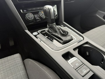 Volkswagen Passat B8 Limousine Facelifting 2.0 TDI SCR 150KM 2020 Volkswagen Passat 2,0 TDi DSG EVO Business, FV23%, zdjęcie 17