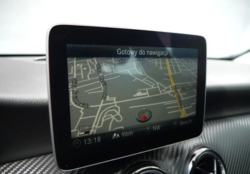 Mercedes GLA I Off-roader 1.6 180 122KM 2017 Mercedes-Benz GLA LIFT 180 Benzyna 122HP Automat Kamera II.wlasciciel GWAR, zdjęcie 18