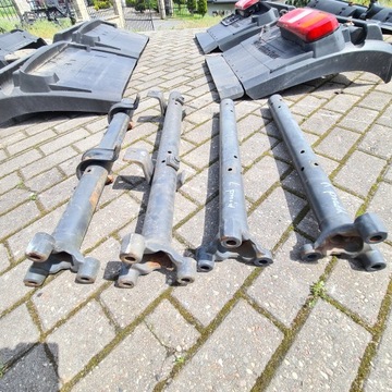 ACTROS MP 4 КРЕПЛЕНИЕ КОЛЕСНОЙ АРКИ ТРУБА КРЫЛА