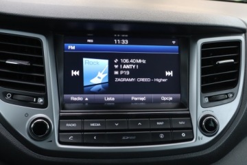 Hyundai Tucson III SUV 2.0 CRDI 136KM 2016 Hyundai Tucson 2.0 CRDi, Salon Polska, 4X4, Navi, zdjęcie 12