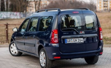 Dacia Logan I MCV 1.6 84KM 2012 Dacia Logan Dacia Logan 1.6 Ambiance 1.6 Benzyna 84KM, zdjęcie 3
