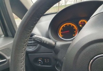 Opel Corsa D Hatchback 5d Facelifting 1.4 Twinport ECOTEC 100KM 2013 Opel Corsa Opel Corsa 1.4 16V 150 Jahre 1.4 Benzyna 100KM, zdjęcie 14