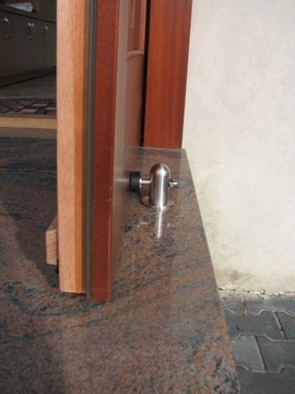 БАМПЕР ДВЕРНОЙ СТОПОР С АМОРТИЗАТОРОМ