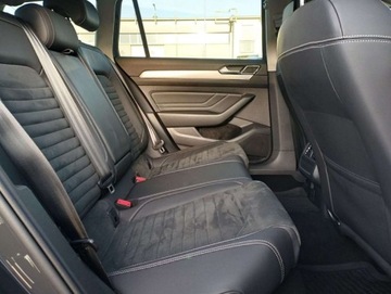 Volkswagen Passat B8 Variant Facelifting 2.0 TDI SCR 200KM 2020 Volkswagen Passat 2.0 TDI 200KM Elegance DSG Virtual LED Matrix ACC Kamera, zdjęcie 25