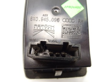 AUDI A1 LAMPA ZADNÍ PRAVÁ 8X0945096