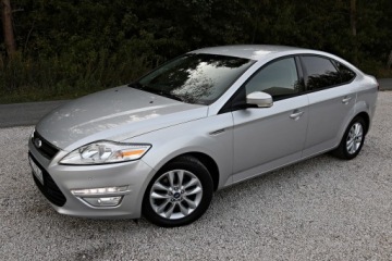 Ford Mondeo IV Hatchback 2.0 Duratorq TDCi DPF 140KM 2011 FORD MONDEO 2.0TDCI* Hatchback* Nawigacja * Zarejestrowane w PL, zdjęcie 6