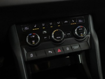 Skoda Karoq Crossover 1.6 TDI 115KM 2018 Škoda Karoq Skoda Karoq DSG full LED klima auto, zdjęcie 29