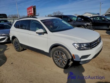 Volkswagen Tiguan II 2021 Volkswagen Tiguan S 2021 2.0 Benzyna 184KM