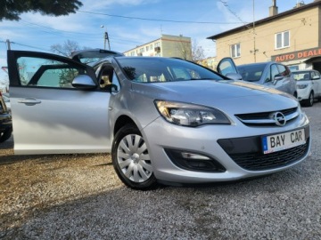 Opel Astra J Sports Tourer Facelifting 1.4 Turbo ECOTEC 140KM 2015 Opel Astra 1.4 Turbo Opłaty Zapraszamy !!!, zdjęcie 1