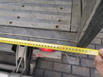 ПОДЪЕМНИК ДЛЯ КОНТЕЙНЕРА С ПОДЪЕМОМ ДЛЯ АВТОБУСА SPRINTER IVECO DUCATO MASTER