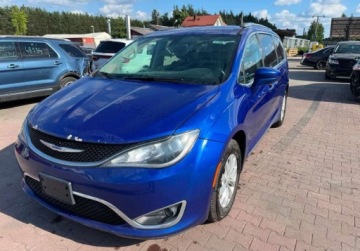 Chrysler Pacifica II 2019 Chrysler Pacifica 2019 Chrysler Pacifica 3.6L - w Polsce po oplatach i akc