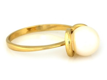 Złoty pierścionek 585 z żółtego złota z białą perłą ponadczasowy prezent 18