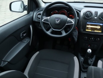 Dacia Logan II Sedan Facelifting 1.0 TCe LPG 100KM 2020 Dacia Sandero 1.0 TCe, Salon Polska, zdjęcie 6