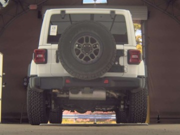 Jeep Wrangler IV 2023 Jeep Wrangler 4 Door Rubicon 392 2023 6.4 Benzyna 470KM, zdjęcie 3