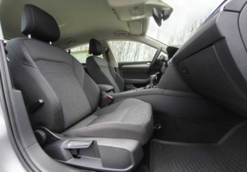 Volkswagen Arteon Fastback 2.0 TSI 190KM 2020 Volkswagen Arteon Essence Pakiety, FV 23, ACC, GPS, Kamera cofania, Keyle, zdjęcie 16