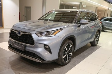 Toyota Highlander III 2.5 248KM 2021 Toyota Highlander 2.5 Hybrid Executive Skyview JBL HAK FV23 2.5 Hybryda, zdjęcie 18