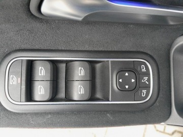 Mercedes CLA C118/X118 Coupe Facelifting 1.3 200 163KM 2024 Mercedes-Benz CLA 200 7G-DCT/Linia AMG/Night/Advan, zdjęcie 18