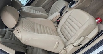 Volkswagen Beetle Hatchback 3d 1.4 TSI BlueMotion Technology 150KM 2015 Volkswagen Beetle 2015 R.1.4 benzyna 150 KM Nowy model BEETL led 1.4 150KM, zdjęcie 12