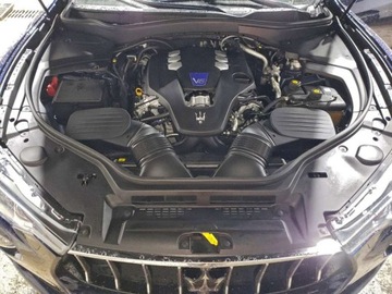 Maserati Levante 2019 Maserati Levante S Luxury 2019 3.0 Benzyna 345KM, zdjęcie 6