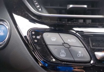 Toyota C-HR I Crossover Facelifting 1.8 Hybrid 122KM 2023 Toyota C-HR Okazja 1.8 Hybryda 122KM, zdjęcie 24