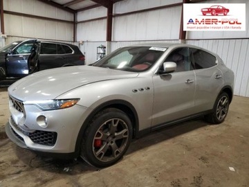 Maserati Levante 2018 Maserati Levante 2018, 3.0L, 4x4, od ubezpieczalni 3.0 Benzyna 345KM