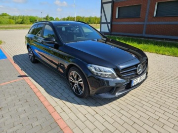 Mercedes Klasa C W205 Kombi Facelifting 2.0 220d 194KM 2019 Mercedes C 220 220, 9-gtronic, serwis ASO, zdjęcie 1